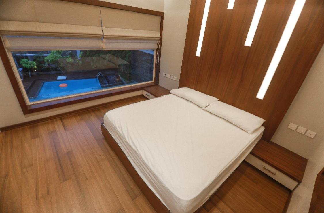 Square Villa Residency Luxury 1 Bed Room Villa With Private Pool Mukkam Exterior photo